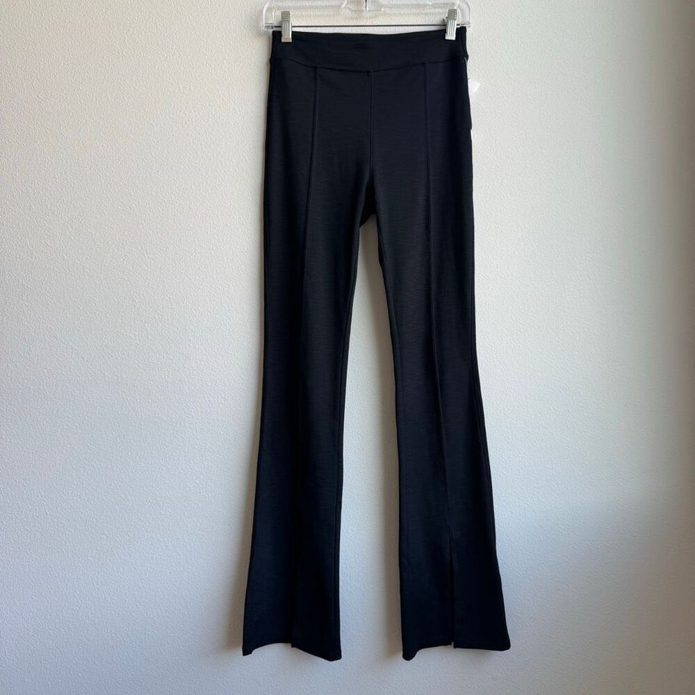 Vuori Lux Rib Split Pants Womens Small VW4042 Ribbed Yoga Lounge Flare Black